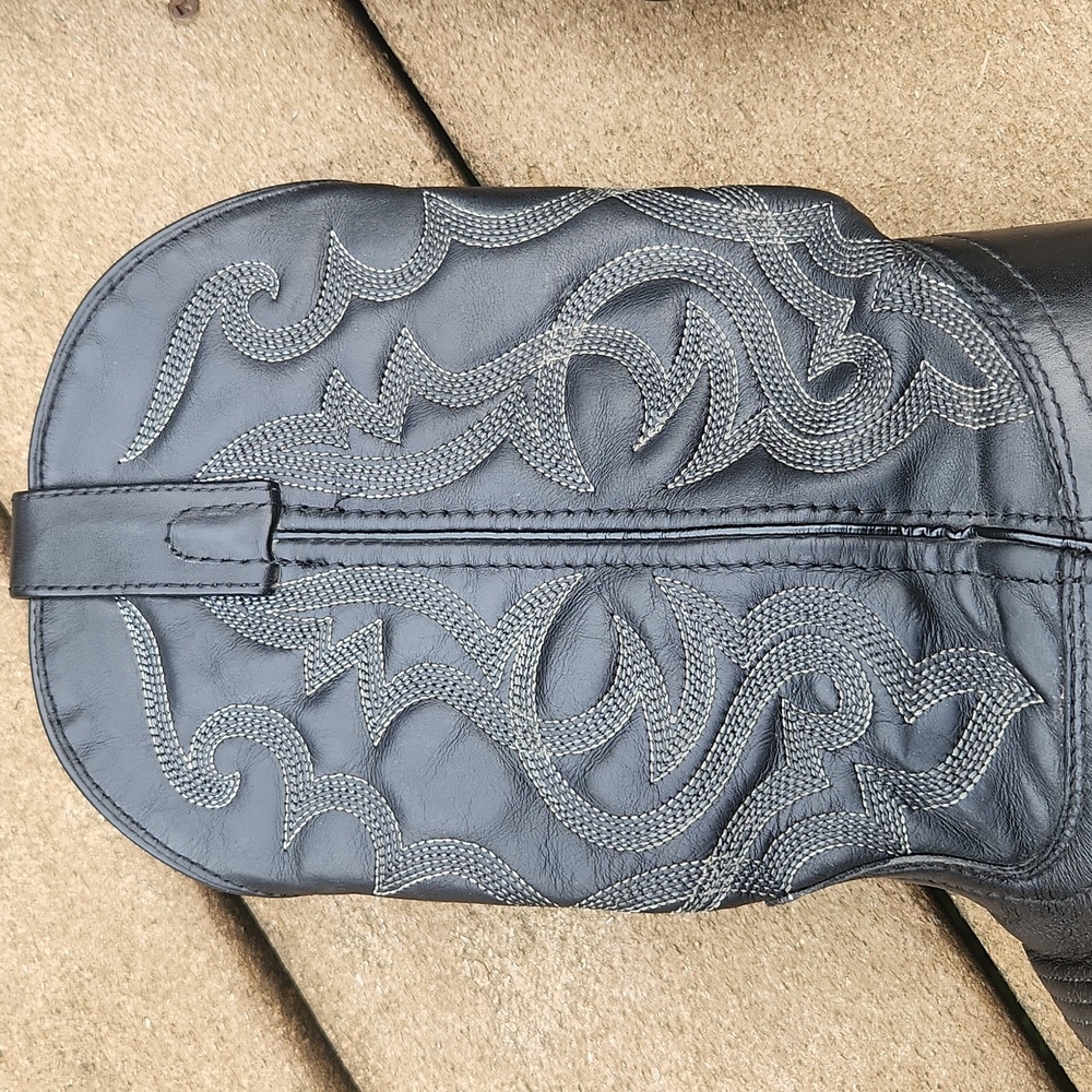 Classic Black Western Cowboy Boots - Women's - Picture 11 of 11